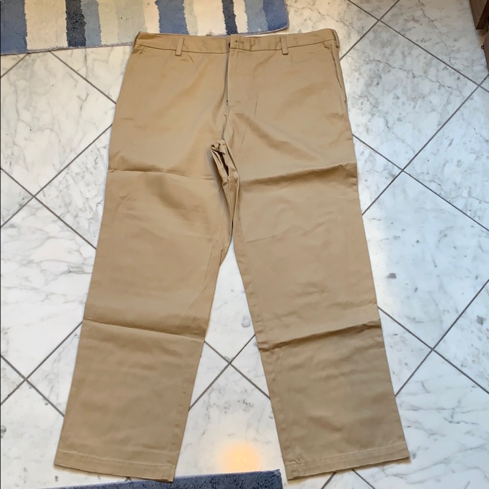 GH Bass dress khakis 38x32